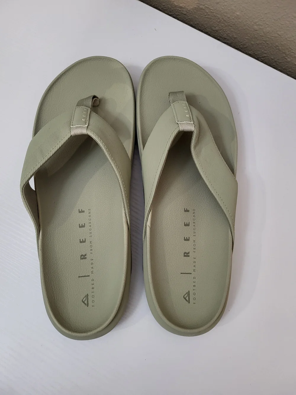 Reef Sierra Flip Flop Thong Sandal Platform Men's Size 12 Sea Foam Green Unisex